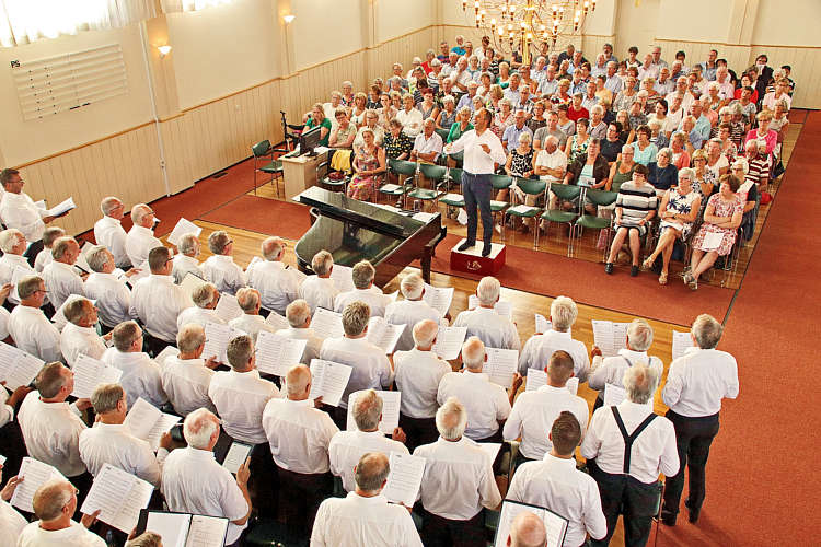 10 juni 2018-Avond zangdienst met Martin Mans projectkoor_09